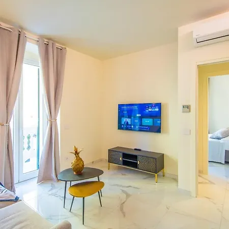 Luxury For 4 Guests With Parking *