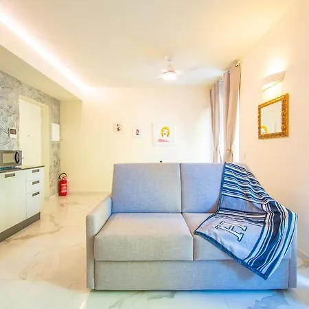 Luxury For 4 Guests With Parking
