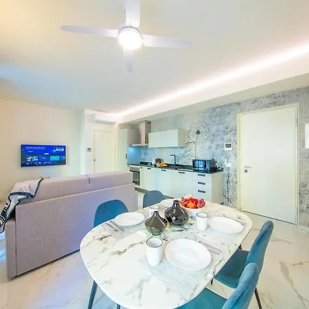 Luxury For 4 Guests With Parking