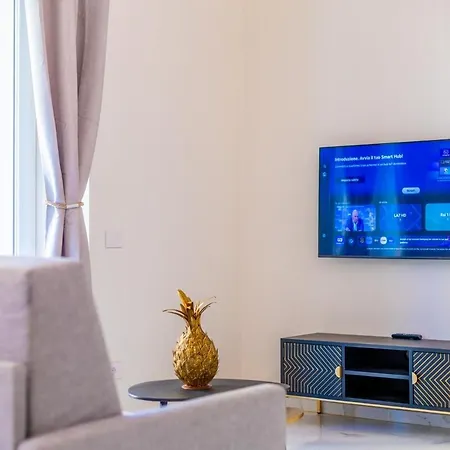 شقة Luxury For 4 Guests With Parking *